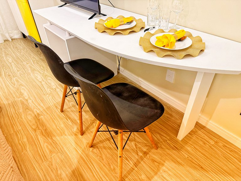 Cozy flat with sea view