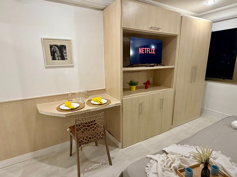 Side Sea View Suite