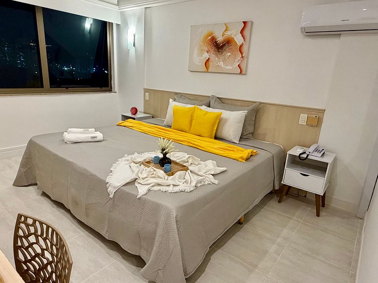 Side Sea View Suite